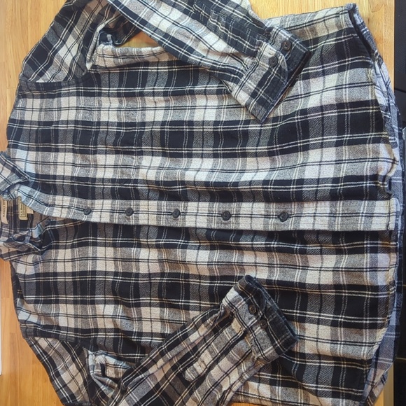 LL Bean Slightly Fitted Plaid Flannel Long Sleeve Button Up 100% Cotton - Picture 1 of 10